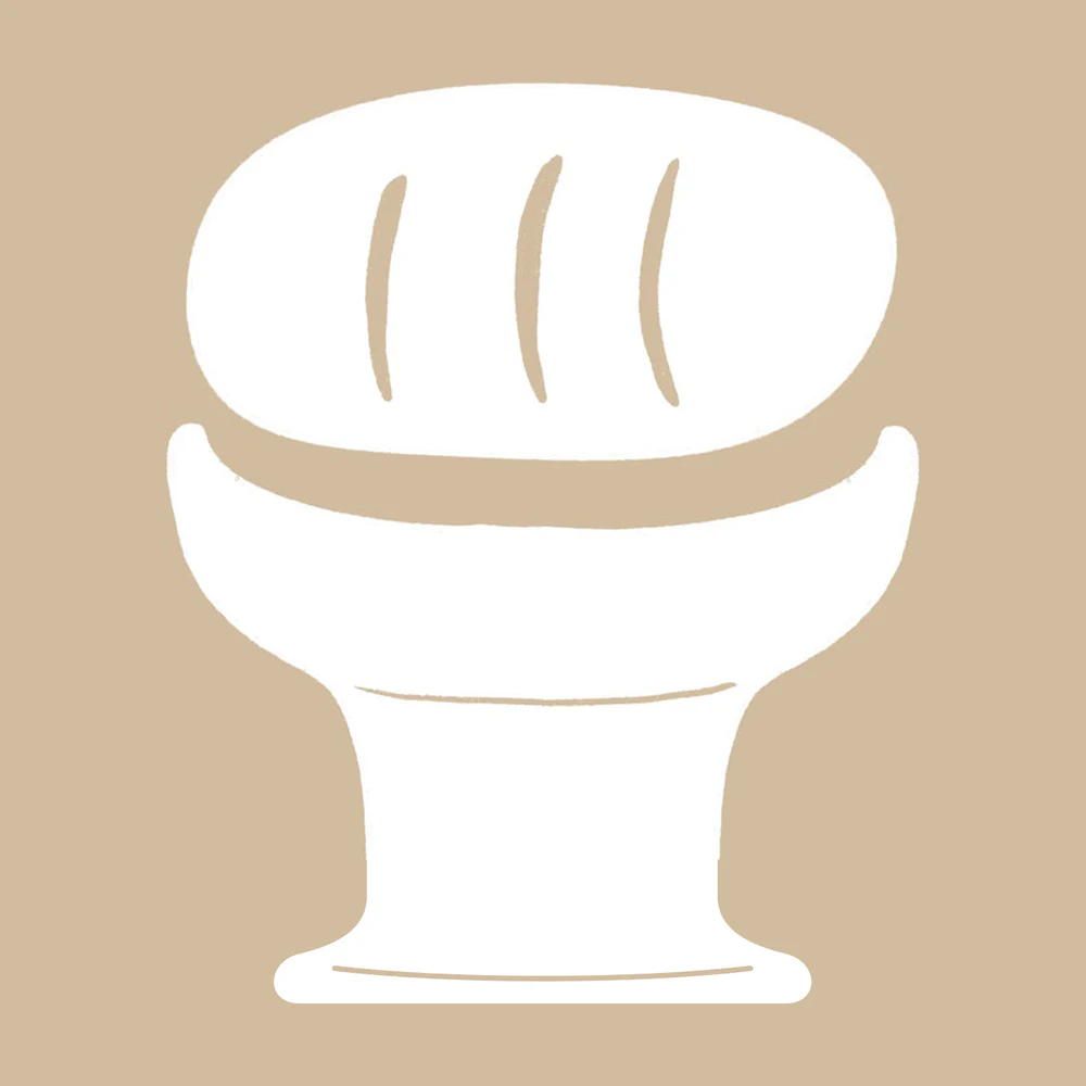 Social Media Management: a loaf on a pedestal